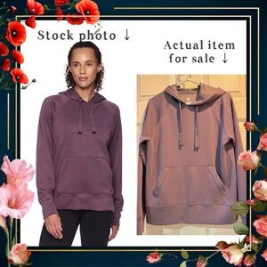 Hoodie sweatshirt - Gaiam - size XS oversized - excellent condition - purple